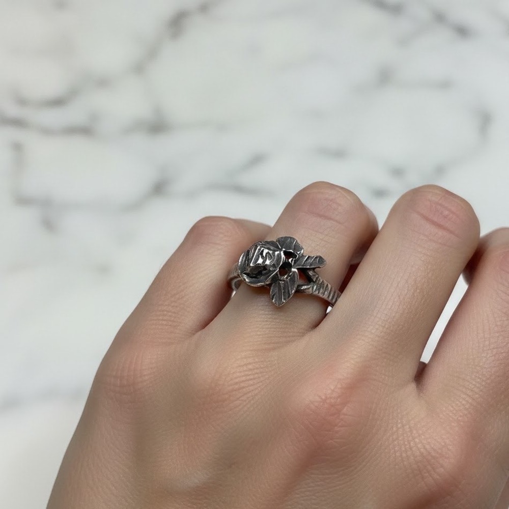 Vintage Sterling Silver Rose Ring Size 6.5 Floral Botanical‎ Statement Band